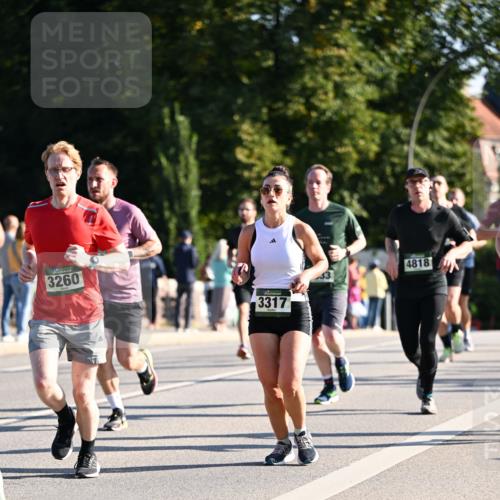 01.09.2024 - BARMER Alsterlauf Dr. Thomas Lammeyer http://msf.ph/oto/6894343 01.09.2024 09:30:11 Laufen 3260, 3317, 4818 meine-sportfotos.de