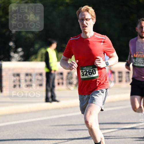 01.09.2024 - BARMER Alsterlauf Dr. Thomas Lammeyer http://msf.ph/oto/6894352 01.09.2024 09:30:12 Laufen 28, 829, 135, 3260, 2602 meine-sportfotos.de
