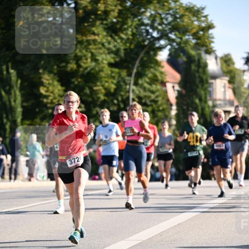 01.09.2024 - BARMER Alsterlauf Dr. Thomas Lammeyer http://msf.ph/oto/6894409 01.09.2024 09:30:22 Laufen 3720 meine-sportfotos.de