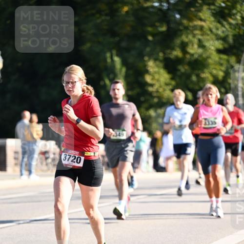 01.09.2024 - BARMER Alsterlauf Dr. Thomas Lammeyer http://msf.ph/oto/6894415 01.09.2024 09:30:23 Laufen 3720 meine-sportfotos.de