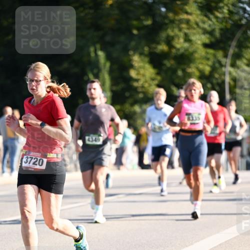 01.09.2024 - BARMER Alsterlauf Dr. Thomas Lammeyer http://msf.ph/oto/6894416 01.09.2024 09:30:23 Laufen 3720, 4349, 8335 meine-sportfotos.de
