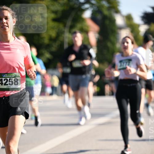 01.09.2024 - BARMER Alsterlauf Dr. Thomas Lammeyer http://msf.ph/oto/6894436 01.09.2024 09:30:26 Laufen 35, 4258 meine-sportfotos.de