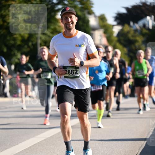 01.09.2024 - BARMER Alsterlauf Dr. Thomas Lammeyer http://msf.ph/oto/6894452 01.09.2024 09:30:28 Laufen 2862, 3216 meine-sportfotos.de