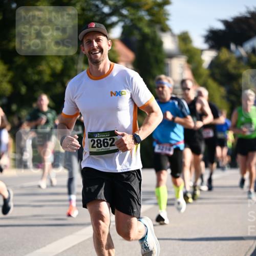 01.09.2024 - BARMER Alsterlauf Dr. Thomas Lammeyer http://msf.ph/oto/6894454 01.09.2024 09:30:29 Laufen 35, 2862 meine-sportfotos.de