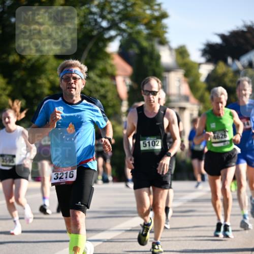 01.09.2024 - BARMER Alsterlauf Dr. Thomas Lammeyer http://msf.ph/oto/6894466 01.09.2024 09:30:31 Laufen 3595, 3216, 5102, 4626 meine-sportfotos.de