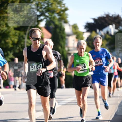 01.09.2024 - BARMER Alsterlauf Dr. Thomas Lammeyer http://msf.ph/oto/6894472 01.09.2024 09:30:31 Laufen 5102, 30, 26, 4629, 3014 meine-sportfotos.de