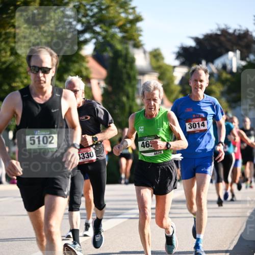 01.09.2024 - BARMER Alsterlauf Dr. Thomas Lammeyer http://msf.ph/oto/6894473 01.09.2024 09:30:32 Laufen 5102, 1330, 46, 4626, 3014 meine-sportfotos.de