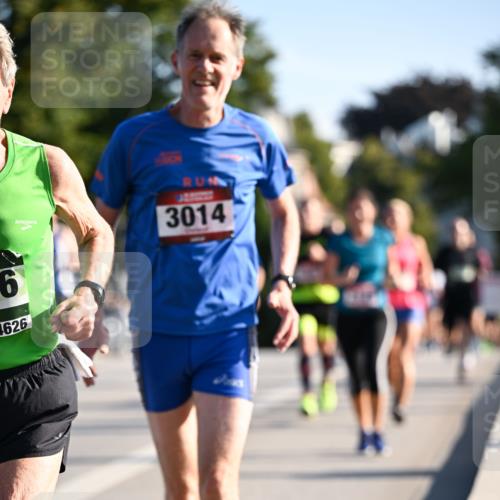 01.09.2024 - BARMER Alsterlauf Dr. Thomas Lammeyer http://msf.ph/oto/6894491 01.09.2024 09:30:34 Laufen 6, 4626, 3014 meine-sportfotos.de