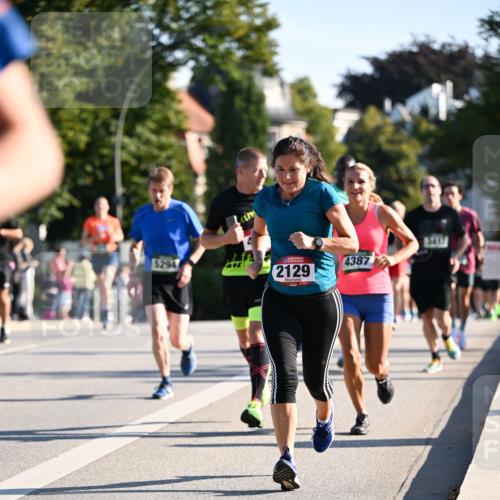 01.09.2024 - BARMER Alsterlauf Dr. Thomas Lammeyer http://msf.ph/oto/6894496 01.09.2024 09:30:35 Laufen 5294, 2129, 4387, 5417 meine-sportfotos.de