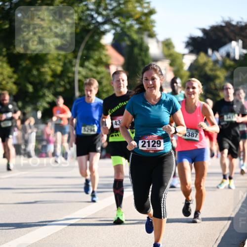 01.09.2024 - BARMER Alsterlauf Dr. Thomas Lammeyer http://msf.ph/oto/6894501 01.09.2024 09:30:35 Laufen 5294, 43, 2129, 4387 meine-sportfotos.de