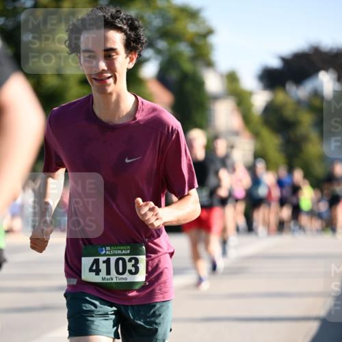 01.09.2024 - BARMER Alsterlauf Dr. Thomas Lammeyer http://msf.ph/oto/6894531 01.09.2024 09:30:40 Laufen 35, 4103 meine-sportfotos.de