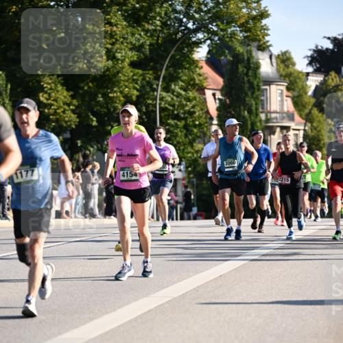 01.09.2024 - BARMER Alsterlauf Dr. Thomas Lammeyer http://msf.ph/oto/6894556 01.09.2024 09:30:44 Laufen 1177, 4154, 3060, 22215, 2720 meine-sportfotos.de