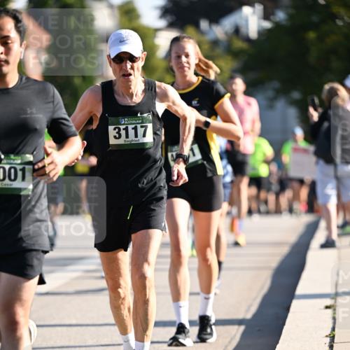 01.09.2024 - BARMER Alsterlauf Dr. Thomas Lammeyer http://msf.ph/oto/6894589 01.09.2024 09:30:49 Laufen 001, 35, 3117 meine-sportfotos.de