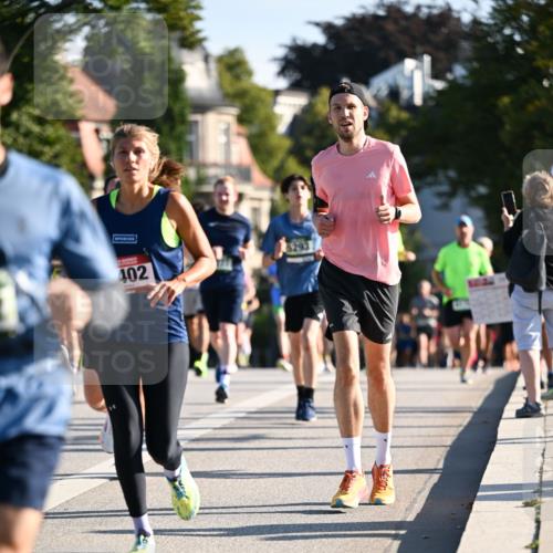 01.09.2024 - BARMER Alsterlauf Dr. Thomas Lammeyer http://msf.ph/oto/6894606 01.09.2024 09:30:52 Laufen 402 meine-sportfotos.de