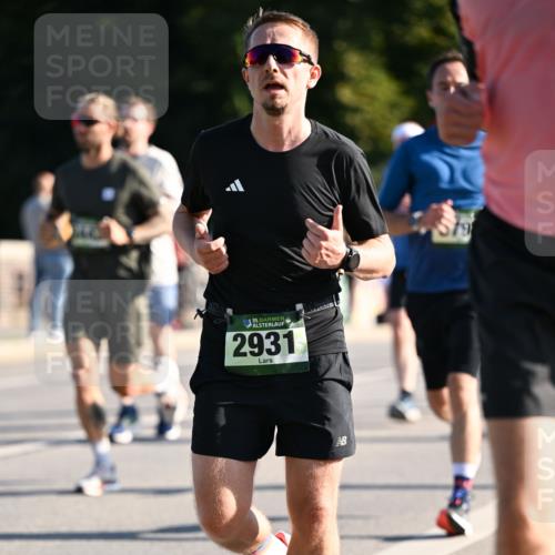 01.09.2024 - BARMER Alsterlauf Dr. Thomas Lammeyer http://msf.ph/oto/6894626 01.09.2024 09:30:55 Laufen 35, 2931 meine-sportfotos.de