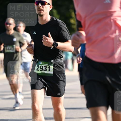 01.09.2024 - BARMER Alsterlauf Dr. Thomas Lammeyer http://msf.ph/oto/6894628 01.09.2024 09:30:55 Laufen 35, 2931 meine-sportfotos.de
