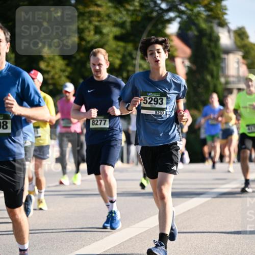 01.09.2024 - BARMER Alsterlauf Dr. Thomas Lammeyer http://msf.ph/oto/6894633 01.09.2024 09:30:55 Laufen 8, 8277, 5293, 5293 meine-sportfotos.de