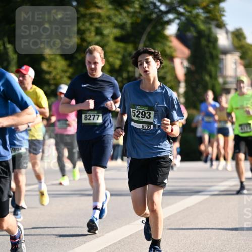 01.09.2024 - BARMER Alsterlauf Dr. Thomas Lammeyer http://msf.ph/oto/6894634 01.09.2024 09:30:56 Laufen 190, 8277, 5293, 5293 meine-sportfotos.de