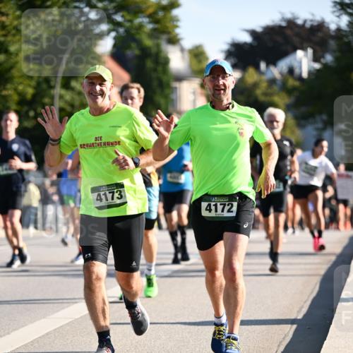 01.09.2024 - BARMER Alsterlauf Dr. Thomas Lammeyer http://msf.ph/oto/6894651 01.09.2024 09:30:58 Laufen 4173, 4172 meine-sportfotos.de