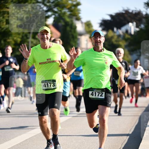 01.09.2024 - BARMER Alsterlauf Dr. Thomas Lammeyer http://msf.ph/oto/6894652 01.09.2024 09:30:58 Laufen 4173, 4172 meine-sportfotos.de
