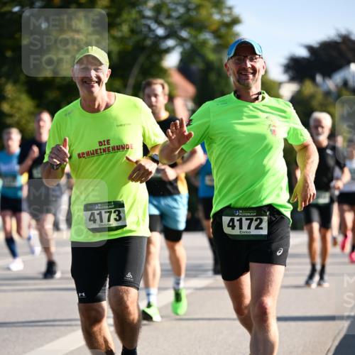 01.09.2024 - BARMER Alsterlauf Dr. Thomas Lammeyer http://msf.ph/oto/6894658 01.09.2024 09:30:59 Laufen 135, 4173, 35, 4172 meine-sportfotos.de