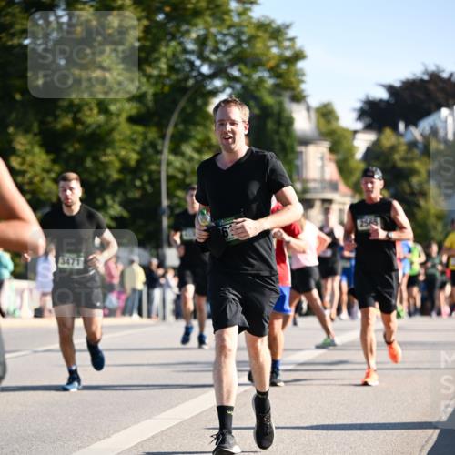 01.09.2024 - BARMER Alsterlauf Dr. Thomas Lammeyer http://msf.ph/oto/6894700 01.09.2024 09:31:08 Laufen 6, 3471, 2565 meine-sportfotos.de