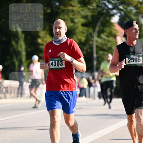 01.09.2024 - BARMER Alsterlauf Dr. Thomas Lammeyer http://msf.ph/oto/6894716 01.09.2024 09:31:11 Laufen 4303, 35, 2565 meine-sportfotos.de