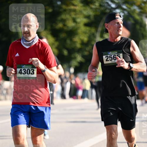 01.09.2024 - BARMER Alsterlauf Dr. Thomas Lammeyer http://msf.ph/oto/6894721 01.09.2024 09:31:11 Laufen 35, 4303, 35, 2565 meine-sportfotos.de
