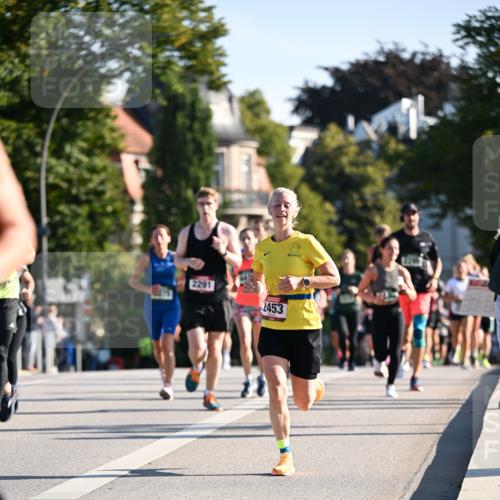01.09.2024 - BARMER Alsterlauf Dr. Thomas Lammeyer http://msf.ph/oto/6894724 01.09.2024 09:31:12 Laufen 2291, 2453 meine-sportfotos.de
