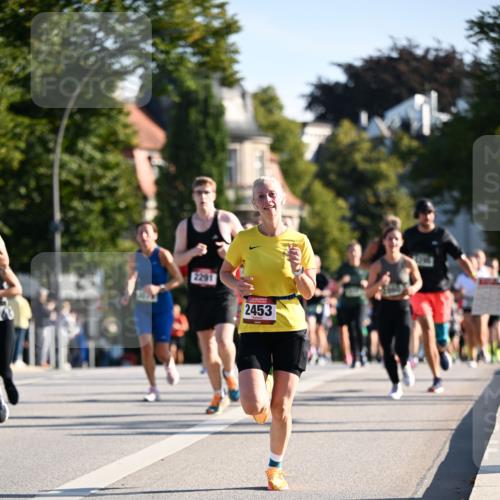 01.09.2024 - BARMER Alsterlauf Dr. Thomas Lammeyer http://msf.ph/oto/6894728 01.09.2024 09:31:12 Laufen 2291, 2453 meine-sportfotos.de