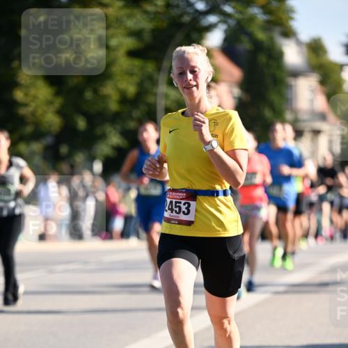01.09.2024 - BARMER Alsterlauf Dr. Thomas Lammeyer http://msf.ph/oto/6894741 01.09.2024 09:31:14 Laufen 453 meine-sportfotos.de