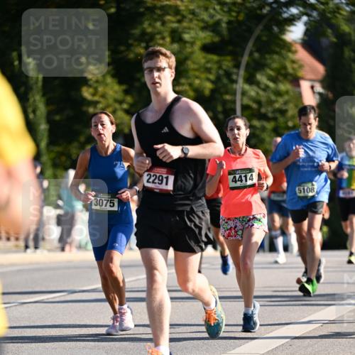 01.09.2024 - BARMER Alsterlauf Dr. Thomas Lammeyer http://msf.ph/oto/6894746 01.09.2024 09:31:15 Laufen 3075, 2291, 4414, 5108 meine-sportfotos.de