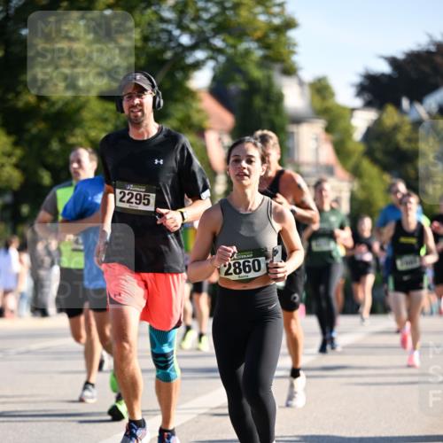 01.09.2024 - BARMER Alsterlauf Dr. Thomas Lammeyer http://msf.ph/oto/6894757 01.09.2024 09:31:17 Laufen 2295, 2860 meine-sportfotos.de