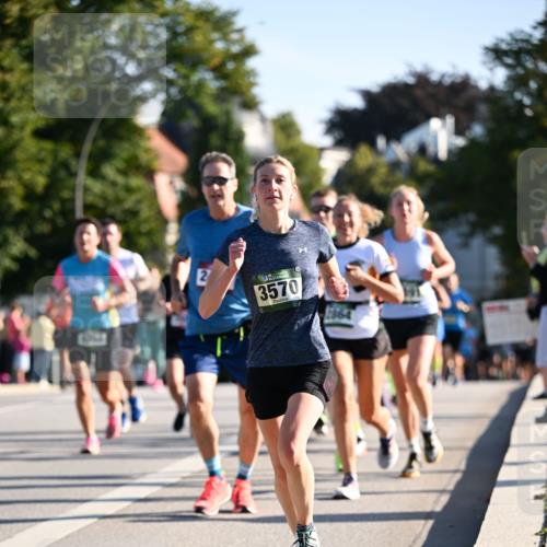01.09.2024 - BARMER Alsterlauf Dr. Thomas Lammeyer http://msf.ph/oto/6894782 01.09.2024 09:31:21 Laufen 2, 3570 meine-sportfotos.de