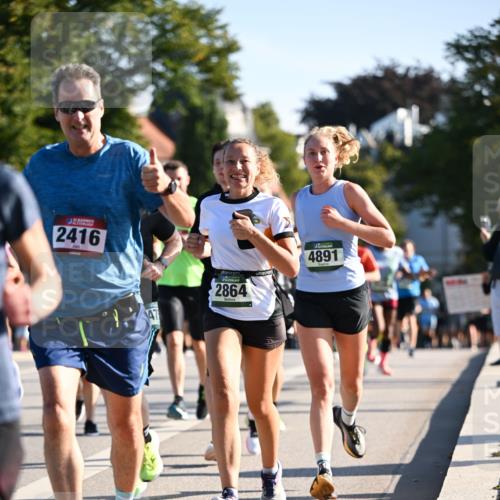 01.09.2024 - BARMER Alsterlauf Dr. Thomas Lammeyer http://msf.ph/oto/6894793 01.09.2024 09:31:22 Laufen 2416, 2864, 4891 meine-sportfotos.de