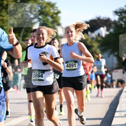 01.09.2024 - BARMER Alsterlauf Dr. Thomas Lammeyer http://msf.ph/oto/6894799 01.09.2024 09:31:23 Laufen 135, 2864, 4891 meine-sportfotos.de