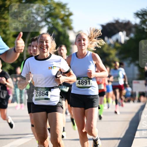 01.09.2024 - BARMER Alsterlauf Dr. Thomas Lammeyer http://msf.ph/oto/6894800 01.09.2024 09:31:23 Laufen 35, 2864, 4891 meine-sportfotos.de