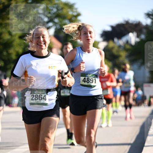 01.09.2024 - BARMER Alsterlauf Dr. Thomas Lammeyer http://msf.ph/oto/6894803 01.09.2024 09:31:23 Laufen 35, 2864, 4891 meine-sportfotos.de