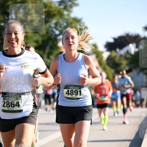 01.09.2024 - BARMER Alsterlauf Dr. Thomas Lammeyer http://msf.ph/oto/6894806 01.09.2024 09:31:24 Laufen 2864, 35, 4891 meine-sportfotos.de
