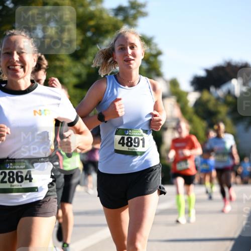 01.09.2024 - BARMER Alsterlauf Dr. Thomas Lammeyer http://msf.ph/oto/6894807 01.09.2024 09:31:24 Laufen 135, 2864, 35, 4891 meine-sportfotos.de