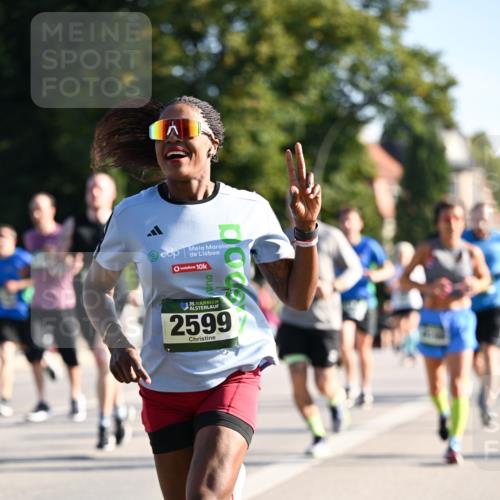 01.09.2024 - BARMER Alsterlauf Dr. Thomas Lammeyer http://msf.ph/oto/6894830 01.09.2024 09:31:28 Laufen 10, 35, 2599 meine-sportfotos.de