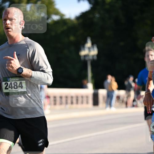 01.09.2024 - BARMER Alsterlauf Dr. Thomas Lammeyer http://msf.ph/oto/6894847 01.09.2024 09:31:31 Laufen 135, 2484 meine-sportfotos.de