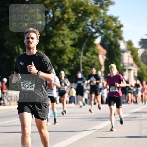 01.09.2024 - BARMER Alsterlauf Dr. Thomas Lammeyer http://msf.ph/oto/6894850 01.09.2024 09:31:32 Laufen 3235 meine-sportfotos.de