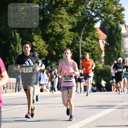 01.09.2024 - BARMER Alsterlauf Dr. Thomas Lammeyer http://msf.ph/oto/6894862 01.09.2024 09:31:34 Laufen 4129, 2925 meine-sportfotos.de