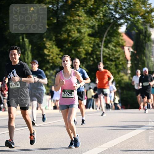 01.09.2024 - BARMER Alsterlauf Dr. Thomas Lammeyer http://msf.ph/oto/6894867 01.09.2024 09:31:35 Laufen 4129, 2925 meine-sportfotos.de