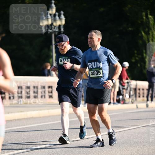 01.09.2024 - BARMER Alsterlauf Dr. Thomas Lammeyer http://msf.ph/oto/6894886 01.09.2024 09:31:37 Laufen 328, 838, 8123, 4505 meine-sportfotos.de