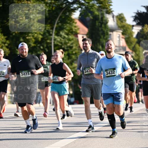 01.09.2024 - BARMER Alsterlauf Dr. Thomas Lammeyer http://msf.ph/oto/6894897 01.09.2024 09:31:39 Laufen 436, 3423, 4510, 347, 343, 3432 meine-sportfotos.de
