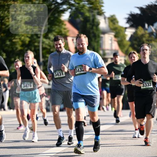 01.09.2024 - BARMER Alsterlauf Dr. Thomas Lammeyer http://msf.ph/oto/6894900 01.09.2024 09:31:39 Laufen 3476, 3431, 3432, 3333 meine-sportfotos.de