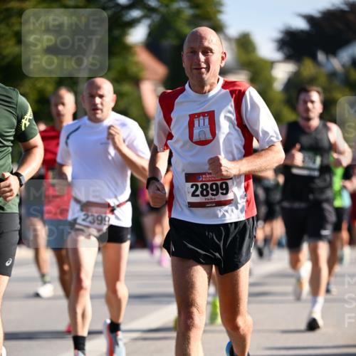 01.09.2024 - BARMER Alsterlauf Dr. Thomas Lammeyer http://msf.ph/oto/6894933 01.09.2024 09:31:44 Laufen 2399, 135, 2899 meine-sportfotos.de