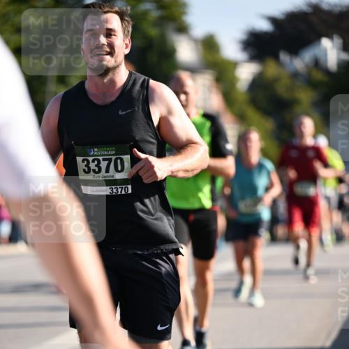01.09.2024 - BARMER Alsterlauf Dr. Thomas Lammeyer http://msf.ph/oto/6894949 01.09.2024 09:31:46 Laufen 35, 3370, 3370 meine-sportfotos.de